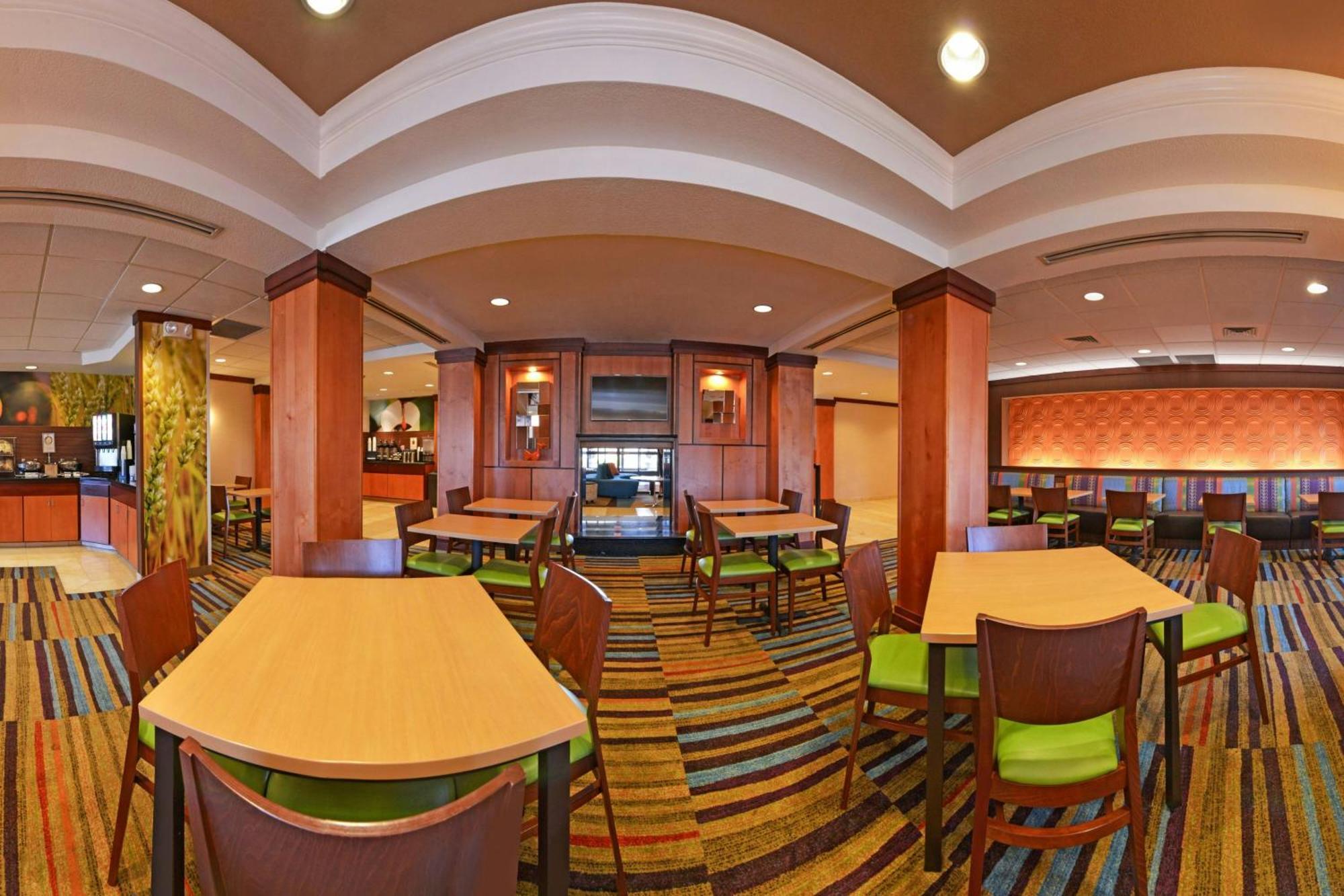 Fairfield Inn & Suites Santa Maria Экстерьер фото