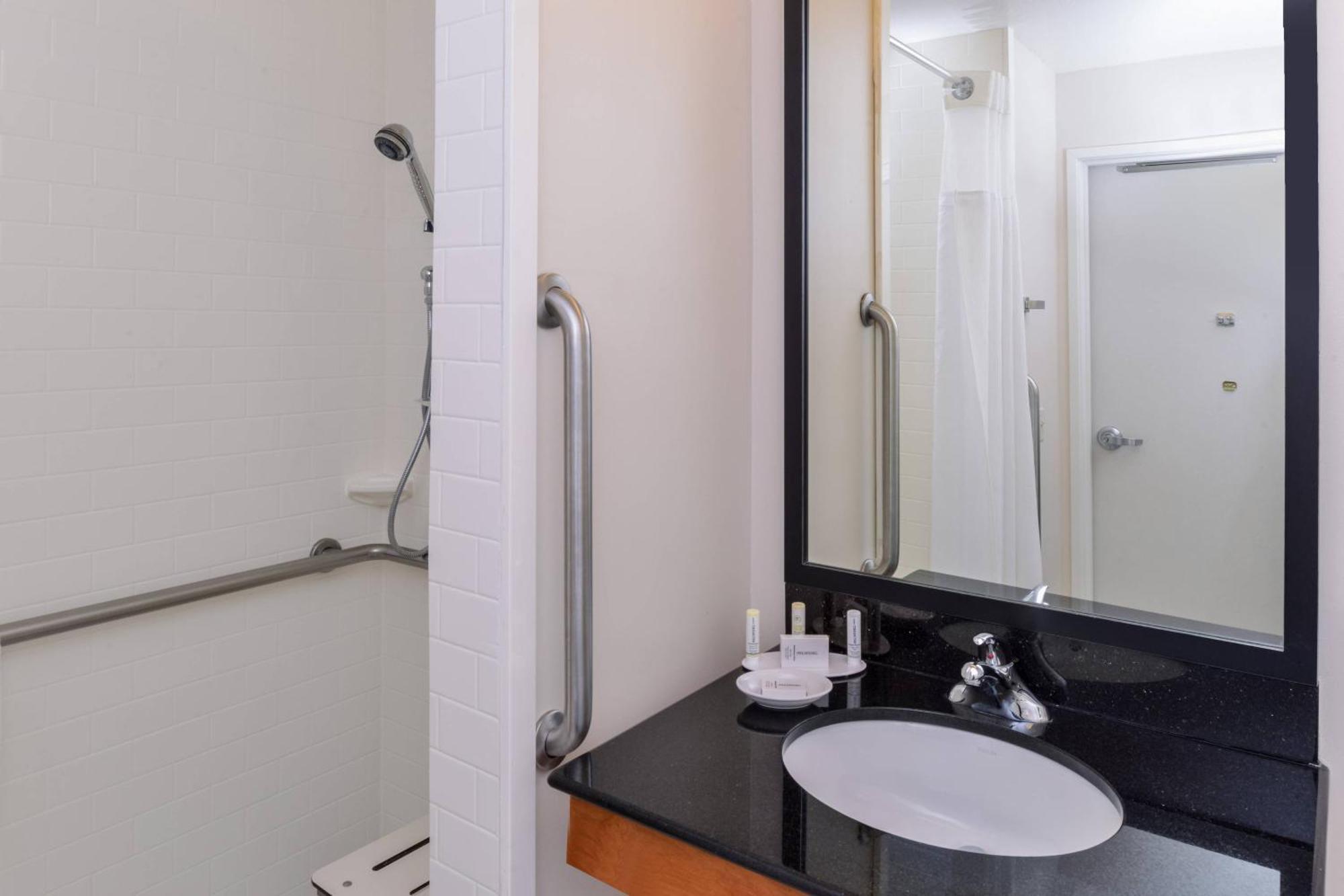 Fairfield Inn & Suites Santa Maria Экстерьер фото