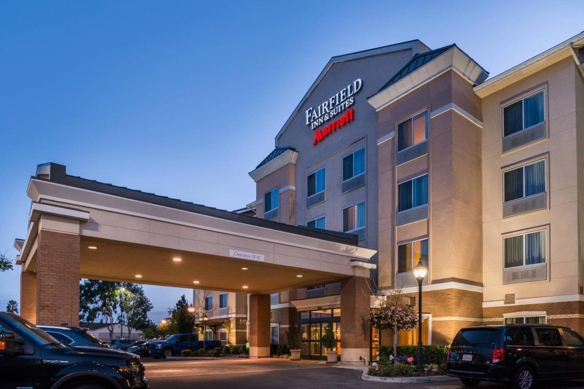 Fairfield Inn & Suites Santa Maria Экстерьер фото