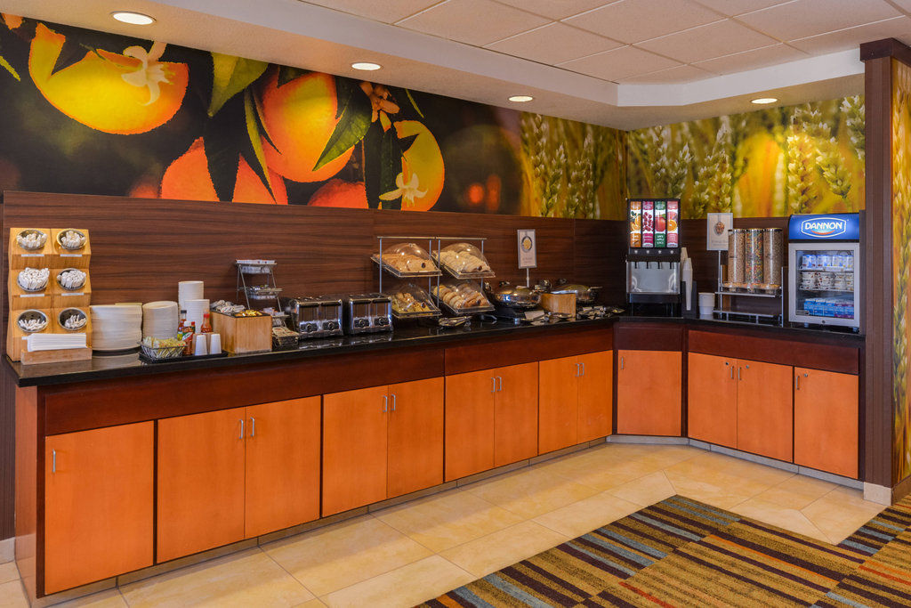 Fairfield Inn & Suites Santa Maria Экстерьер фото